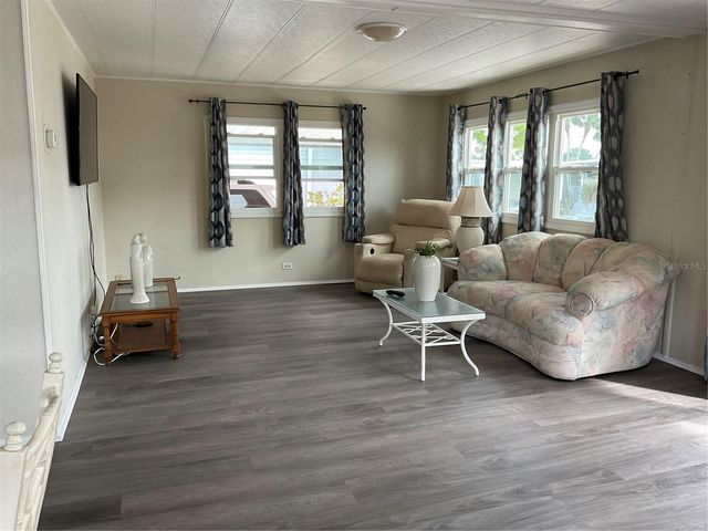 217 MANTUA DRIVE, Venice, FL 34285