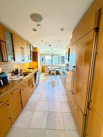 201 Crandon Blvd 508, Key Biscayne, FL 33149