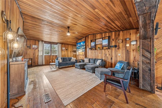 21 Ritenour Ridge Road, Saltlick Twp, PA 15622