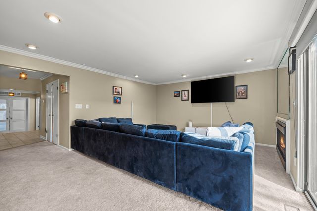 29322 Wellington Road W 111, Southfield, MI 48034