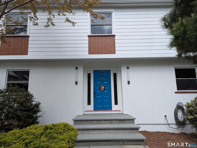 7 Joanne Lane, Weston, CT 06883