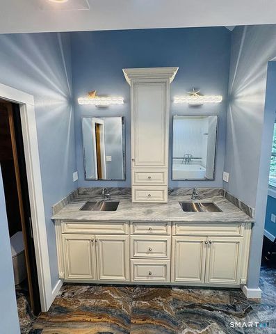 7 Joanne Lane, Weston, CT 06883