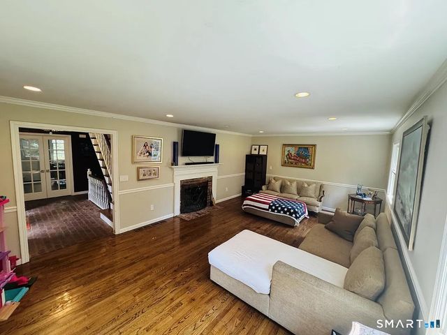 7 Joanne Lane, Weston, CT 06883