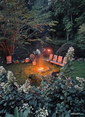 7 Joanne Lane, Weston, CT 06883