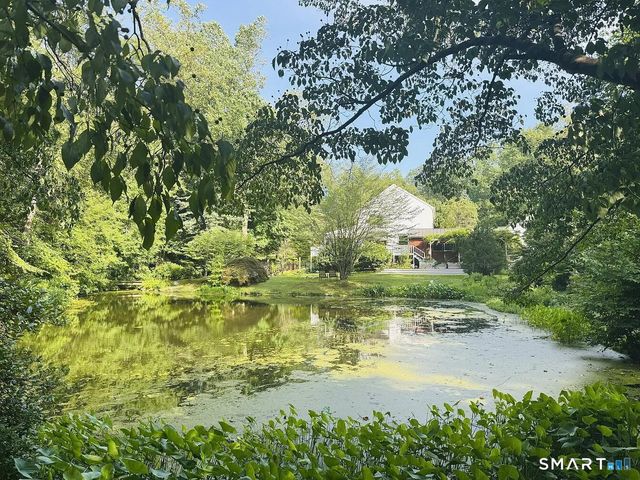 7 Joanne Lane, Weston, CT 06883