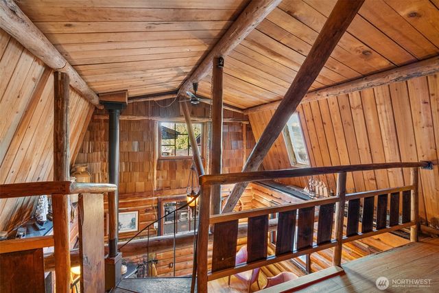 9905 Mariner Drive NW, Olympia, WA 98502