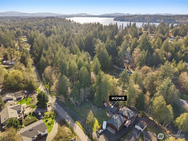 9905 Mariner Drive NW, Olympia, WA 98502