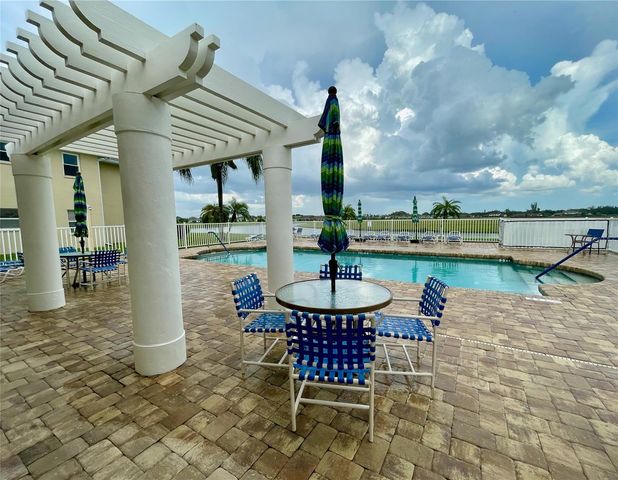 5800 SABAL TRACE DRIVE 904, North Port, FL 34287