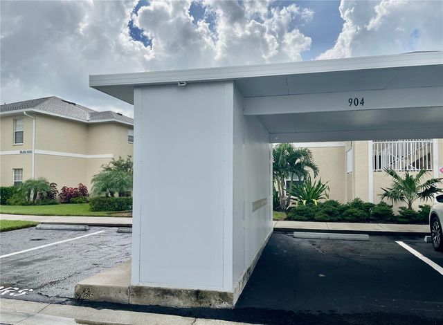 5800 SABAL TRACE DRIVE 904, North Port, FL 34287