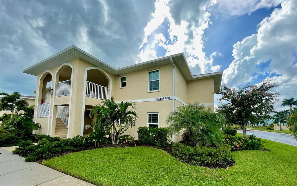 5800 SABAL TRACE DRIVE 904, North Port, FL 34287