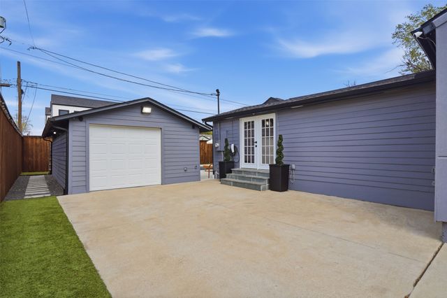 4527 Newmore Avenue, Dallas, TX 75209