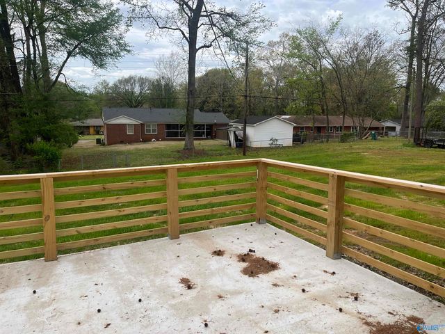 2331 Mcburney Drive, Florence, AL 35630