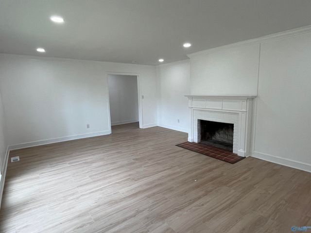 2331 Mcburney Drive, Florence, AL 35630