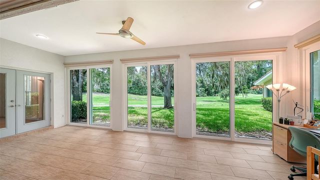 4004 PENSHURST PARK, Sarasota, FL 34235