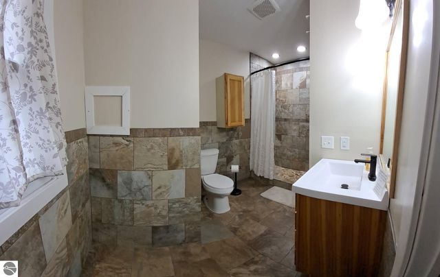 1596 Douglas Drive, Tawas City, MI 48763