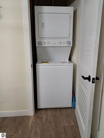 1596 Douglas Drive, Tawas City, MI 48763