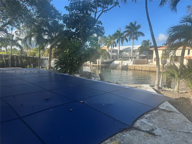 1977 NE 119th Rd, North Miami, FL 33181