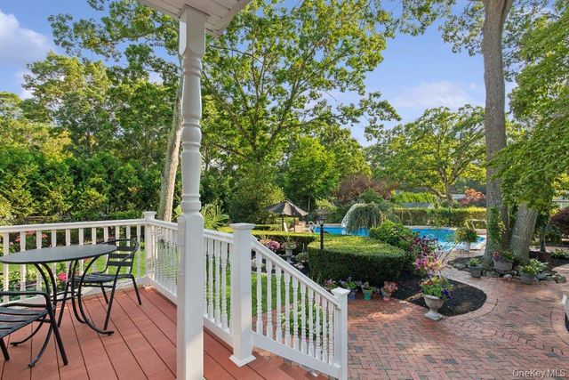 61 Timber Drive, Calverton, NY 11933