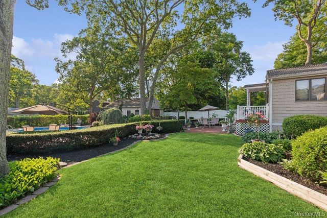 61 Timber Drive, Calverton, NY 11933