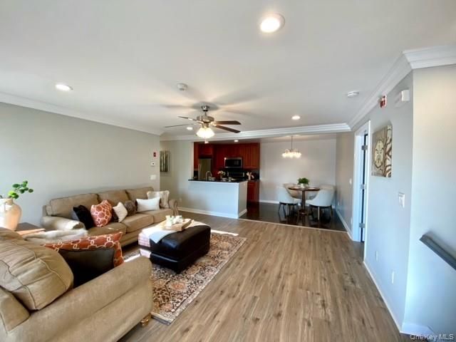 2304 Vista View Drive 2304, Farmingville, NY 11738