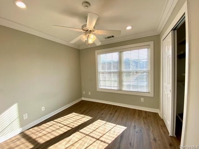 2304 Vista View Drive 2304, Farmingville, NY 11738