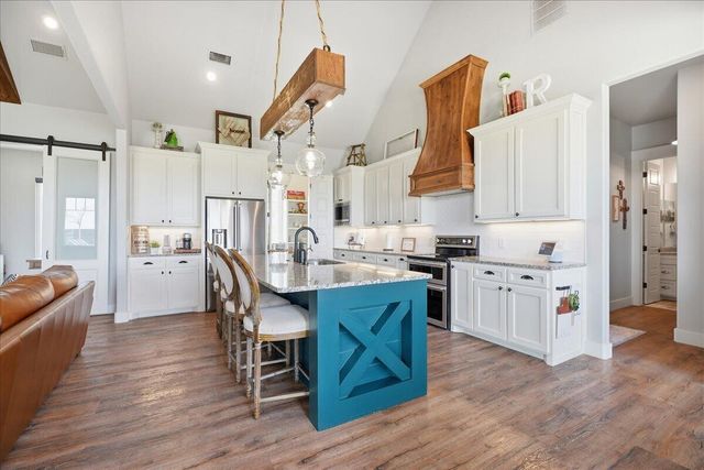 12721 N F M 179, Shallowater, TX 79363