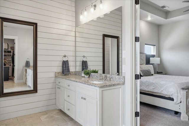 12721 N F M 179, Shallowater, TX 79363