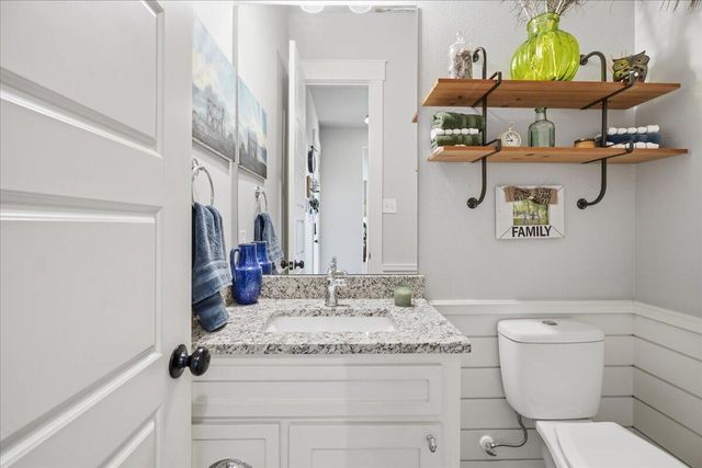 12721 N F M 179, Shallowater, TX 79363