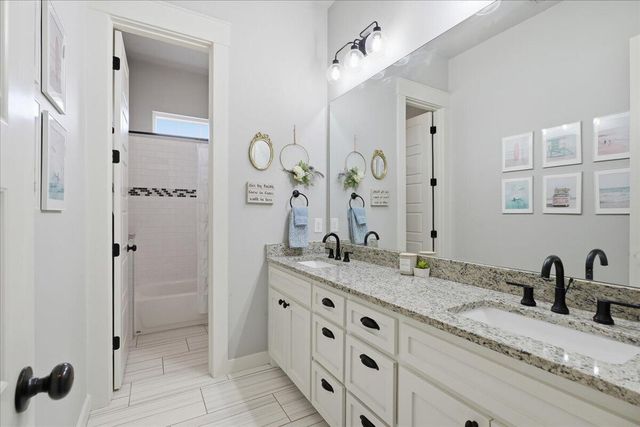 12721 N F M 179, Shallowater, TX 79363