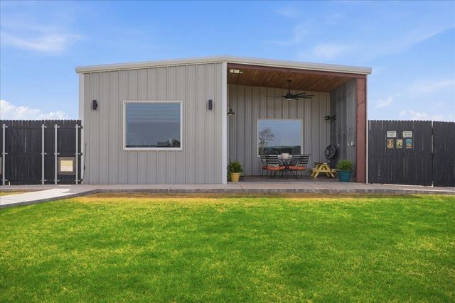 12721 N F M 179, Shallowater, TX 79363