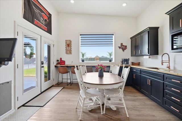 12721 N F M 179, Shallowater, TX 79363