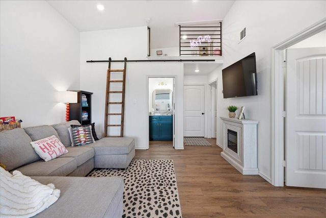 12721 N F M 179, Shallowater, TX 79363