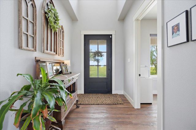 12721 N F M 179, Shallowater, TX 79363