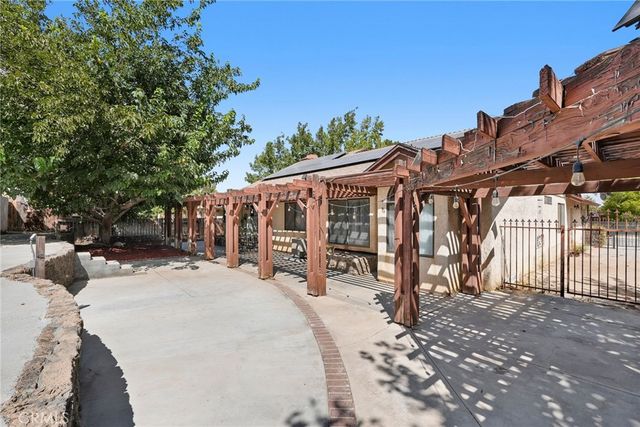 4100 E Avenue Q11, Palmdale, CA 93552