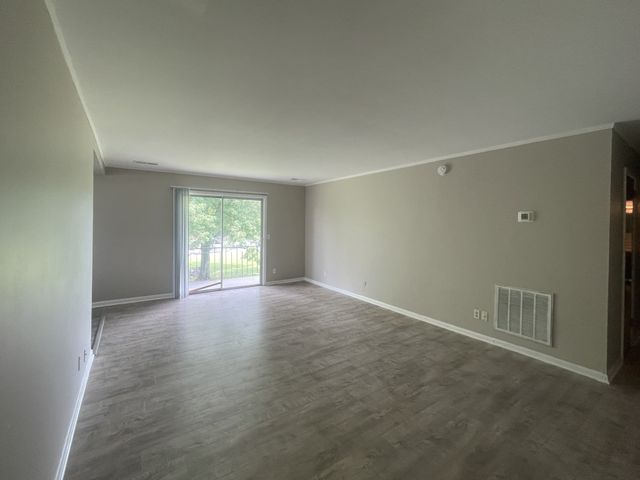 613 Hillsboro Rd Apt C27, Franklin, TN 37064