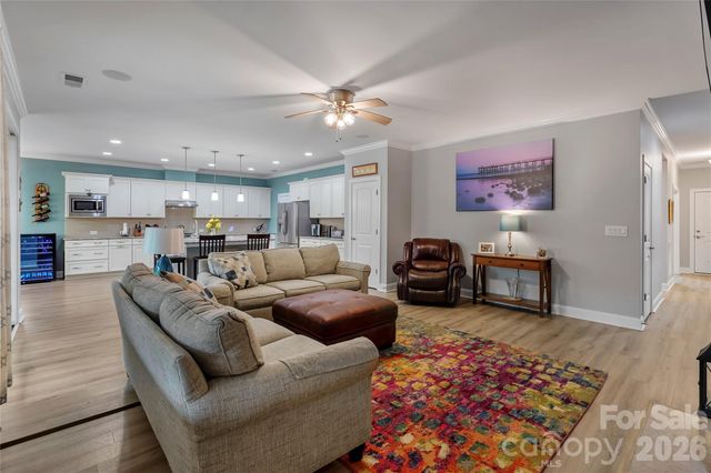 5047 Looking Glass Trail, Denver, NC 28037