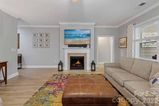 5047 Looking Glass Trail, Denver, NC 28037