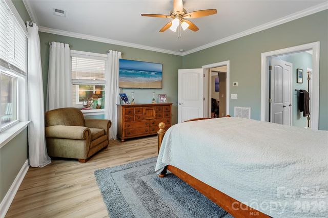 5047 Looking Glass Trail, Denver, NC 28037