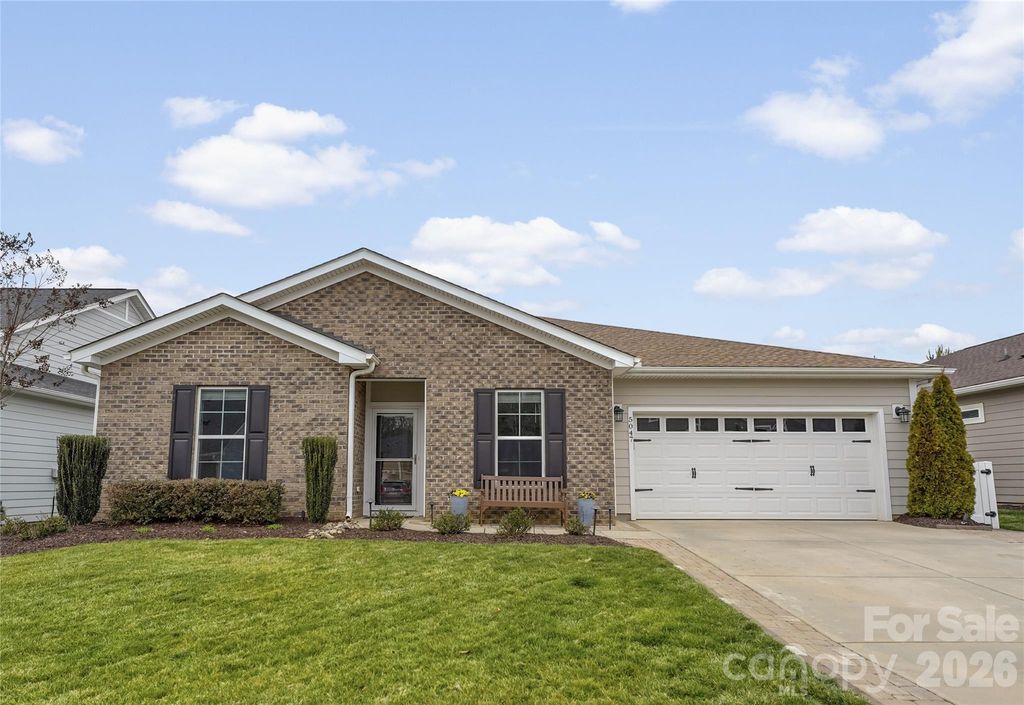 5047 Looking Glass Trail, Denver, NC 28037