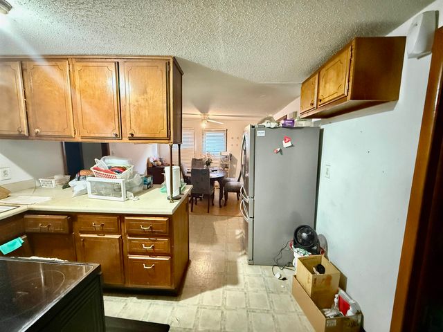 228 N Minnesota Ave, Wichita, KS 67214