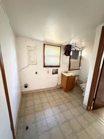 228 N Minnesota Ave, Wichita, KS 67214