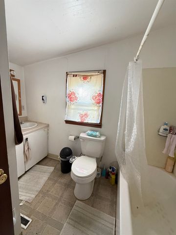 228 N Minnesota Ave, Wichita, KS 67214