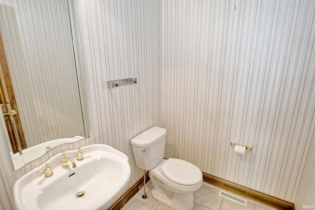 1101 Suwannee Drive, Evansville, IN 47725