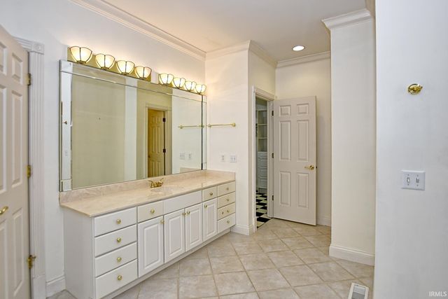 1101 Suwannee Drive, Evansville, IN 47725