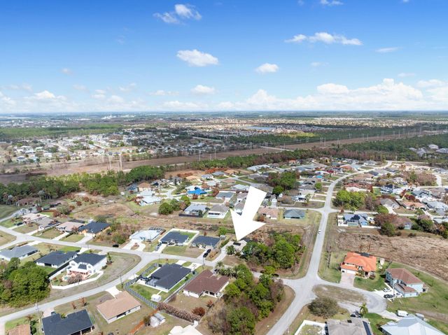 5593 NW Wesley Road, Port St. Lucie, Port St Lucie, FL 34986