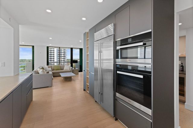 115 Lakeshore Drive 1248, North Palm Beach, FL 33408