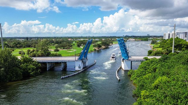 115 Lakeshore Drive 1248, North Palm Beach, FL 33408