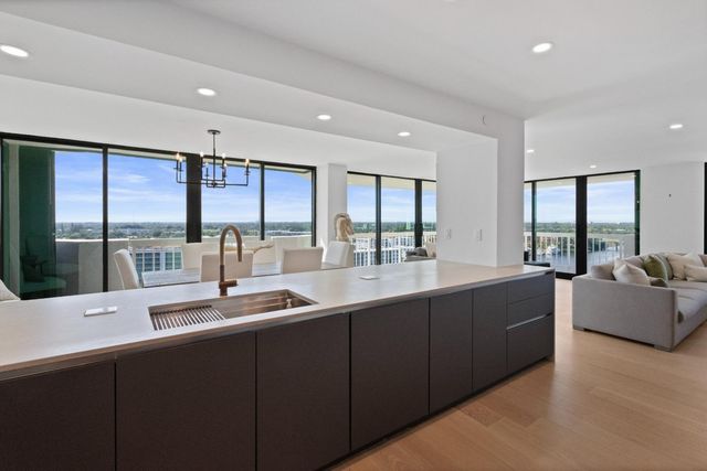 115 Lakeshore Drive 1248, North Palm Beach, FL 33408