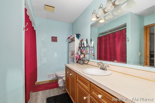 1171 Runway Drive, Byron Center, MI 49315