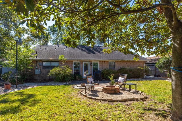 9262 Friendship Road, Houston, TX 77080